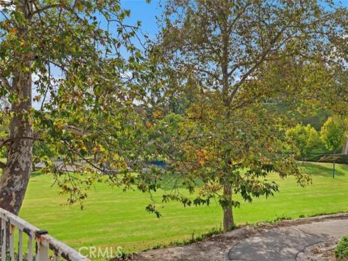 27552  Berdun  , Mission Viejo, CA