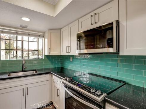 23391  La Crescenta  , Mission Viejo, CA