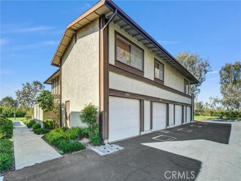 23004  Via Nuez  , Mission Viejo, CA