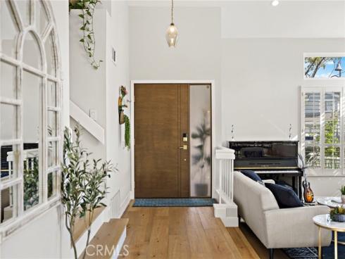 26681  Trasmiras  , Mission Viejo, CA