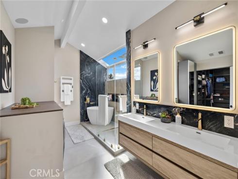 26681  Trasmiras  , Mission Viejo, CA