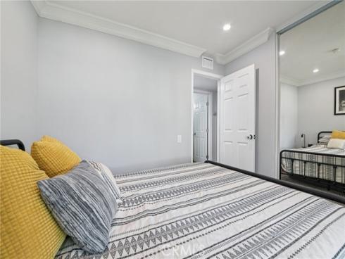 26322  Via Roble  , Mission Viejo, CA