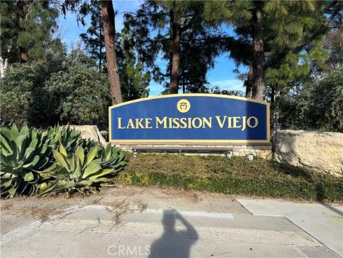 26322  Via Roble  , Mission Viejo, CA