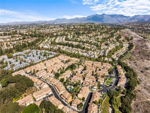 27426  Iris  , Mission Viejo, CA