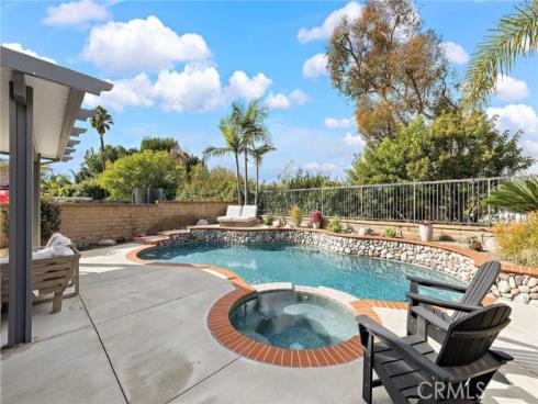 21825  Calabaza  , Mission Viejo, CA