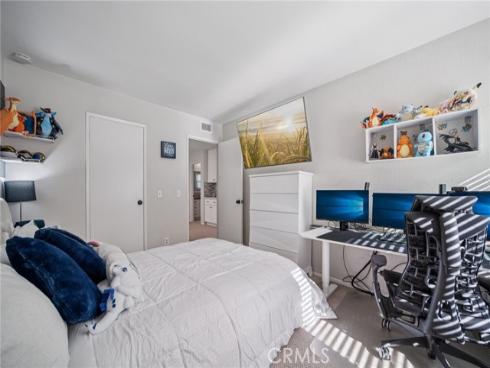 27301  Monforte  , Mission Viejo, CA