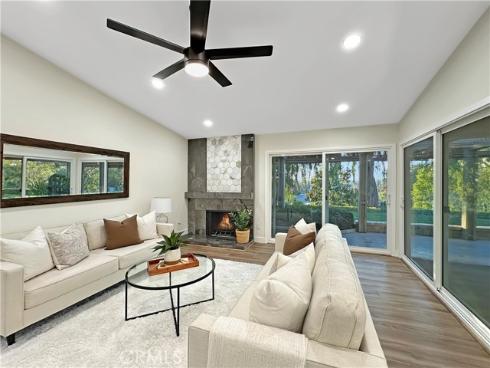 27806 Calle Marin , Mission Viejo, CA