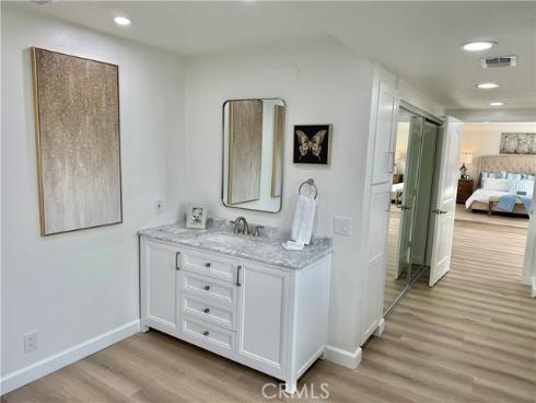 23032  Sonoita  , Mission Viejo, CA