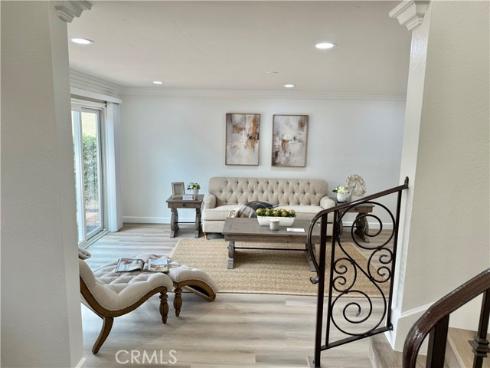 23032  Sonoita  , Mission Viejo, CA