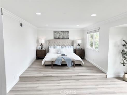 23032  Sonoita  , Mission Viejo, CA