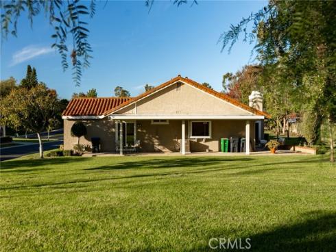 23582  Villena  , Mission Viejo, CA