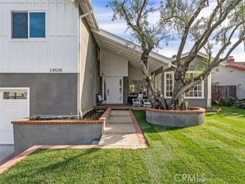 24505 Chamalea , Mission Viejo, CA