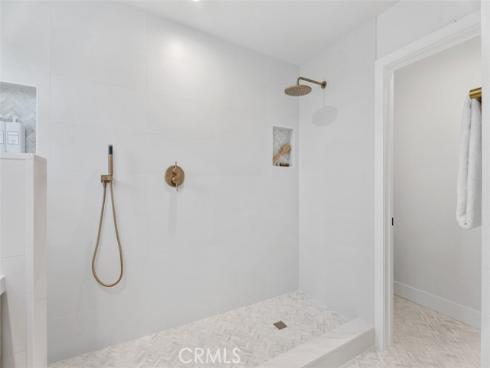 24505 Chamalea , Mission Viejo, CA