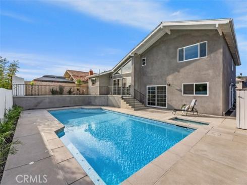 24505 Chamalea , Mission Viejo, CA