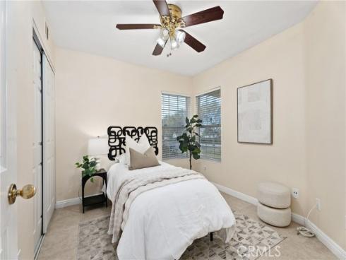 33  Montgomery  , Mission Viejo, CA