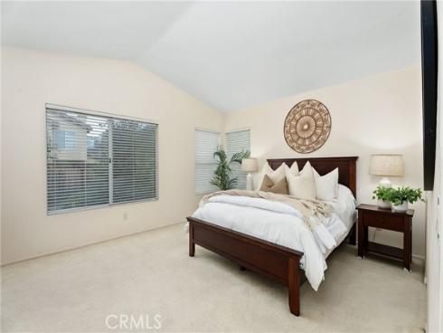 33  Montgomery  , Mission Viejo, CA