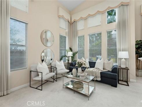 33  Montgomery  , Mission Viejo, CA