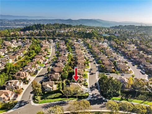 33  Montgomery  , Mission Viejo, CA