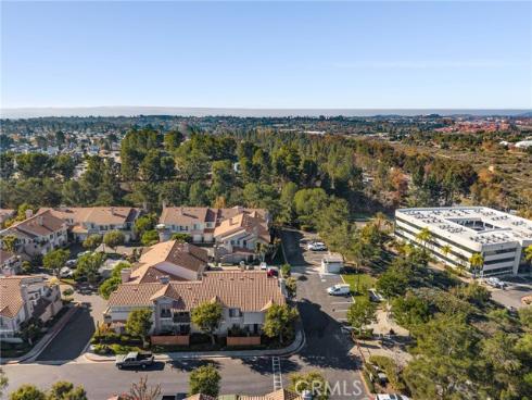 263  California   Court, Mission Viejo, CA