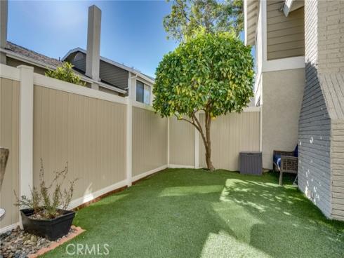 23411  Via Linda  B , Mission Viejo, CA