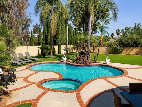 23576  Rangoon  , Mission Viejo, CA