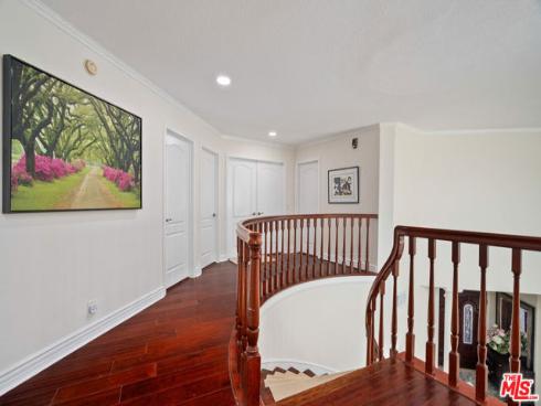 22421  Birchcrest  , Mission Viejo, CA