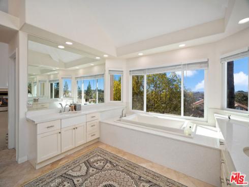 22421  Birchcrest  , Mission Viejo, CA