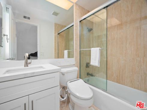 22421  Birchcrest  , Mission Viejo, CA