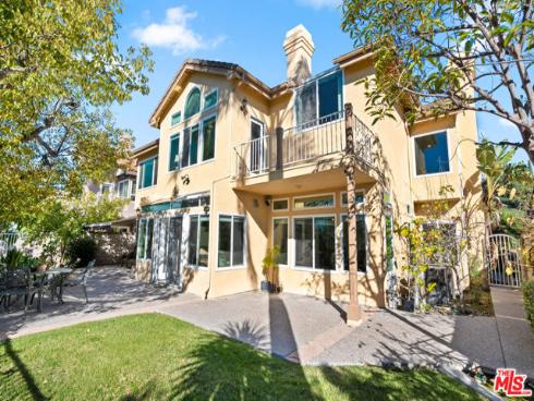 22421  Birchcrest  , Mission Viejo, CA