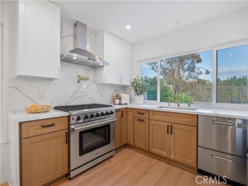 21952  Esplendor  , Mission Viejo, CA