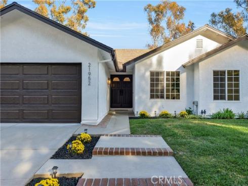 21952  Esplendor  , Mission Viejo, CA