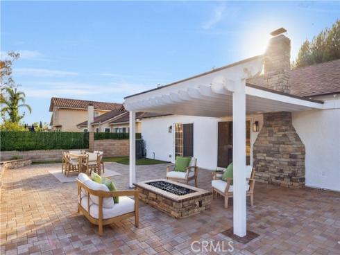 21952  Esplendor  , Mission Viejo, CA