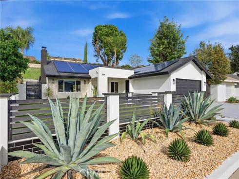 26485  Avenida Deseo  , Mission Viejo, CA