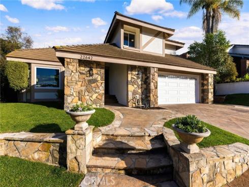 22642  Barlovento  , Mission Viejo, CA