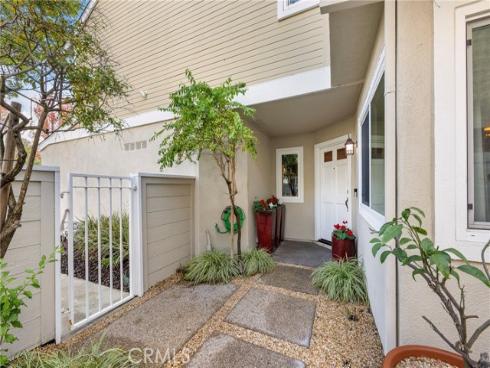26992  Fortrose  , Mission Viejo, CA