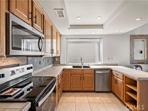 23247  Villena  , Mission Viejo, CA