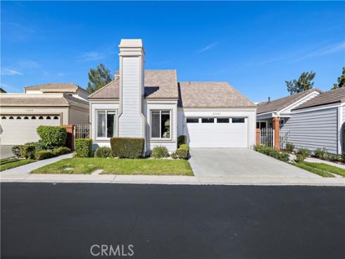 23247  Villena  , Mission Viejo, CA