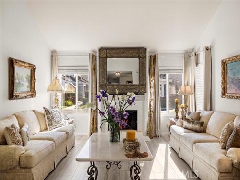 23247  Villena  , Mission Viejo, CA