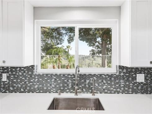 27832  Aberdeen  56 , Mission Viejo, CA