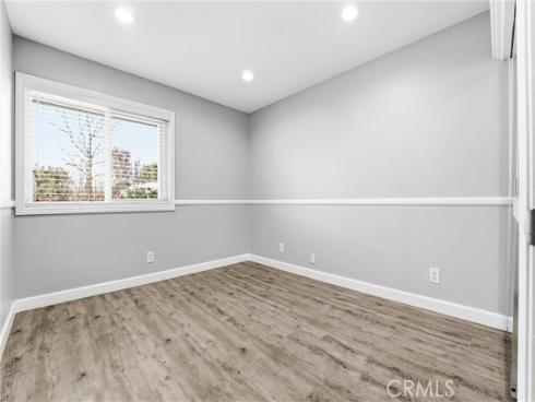 27832  Aberdeen  56 , Mission Viejo, CA