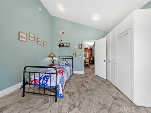 21511  Aguilar  , Mission Viejo, CA