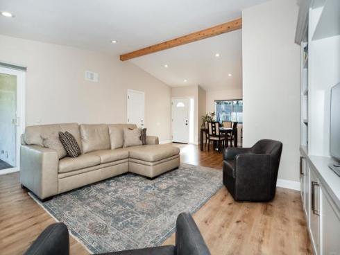 23652  Via Pellicer  , Mission Viejo, CA