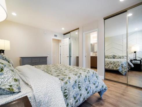 23652  Via Pellicer  , Mission Viejo, CA