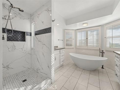 22971  Tiagua  , Mission Viejo, CA