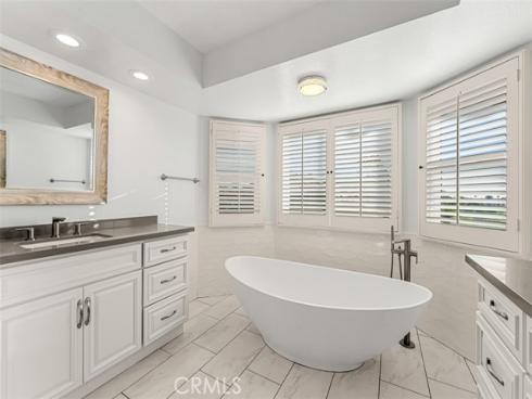 22971  Tiagua  , Mission Viejo, CA