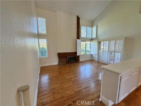 26553  Lucinda  , Mission Viejo, CA