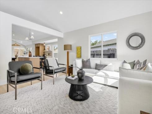 27255  Las Nieves  , Mission Viejo, CA