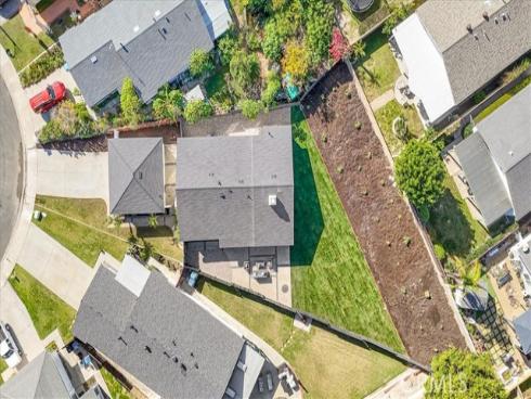 27255  Las Nieves  , Mission Viejo, CA