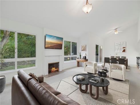 24731  Daphne  , Mission Viejo, CA