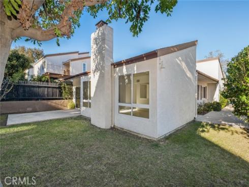 24731  Daphne  , Mission Viejo, CA